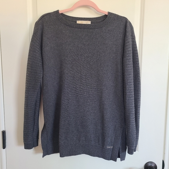 Michael Kors Gray Long Sleeve Sweater Size Small - Picture 1 of 10